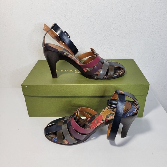 Womans Cydney Mandel Leather Heels Multi-colored woven Straps USA Made Size 6 - Picture 2 of 11
